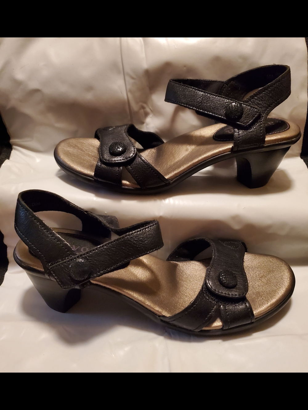 Aravon Black Low Heel Sandals with Hook-and-Loop Straps